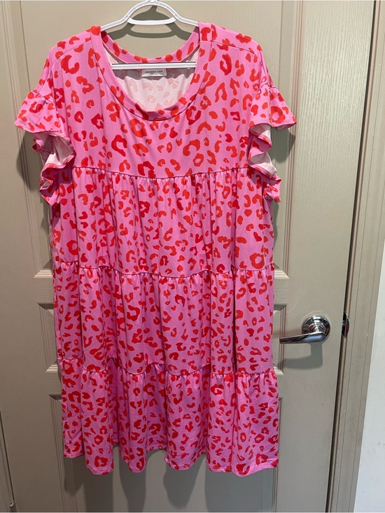 Chic Soul Dresses & Skirts - NWOT- Chic Soul Pink & Red Leopard Print Tiered Dress